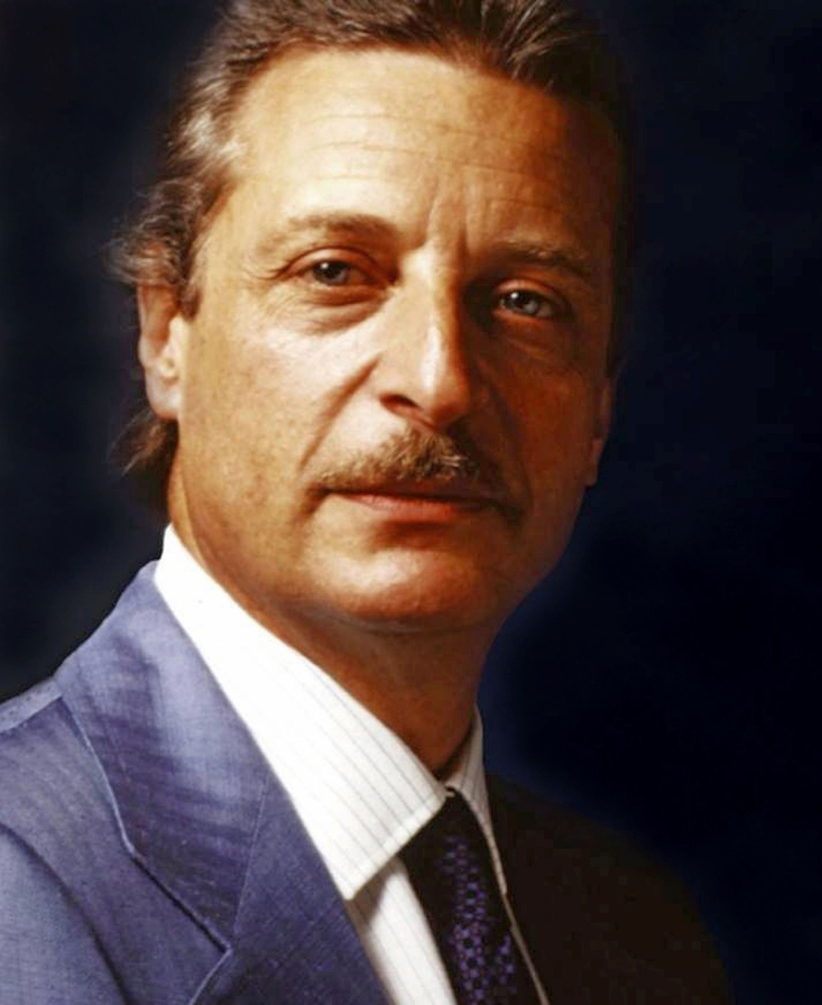 La FIAK conmemora el 98 aniversario del nacimiento de Alfredo Kraus con el tradicional concierto homenaje, una ofrenda floral y una conferencia