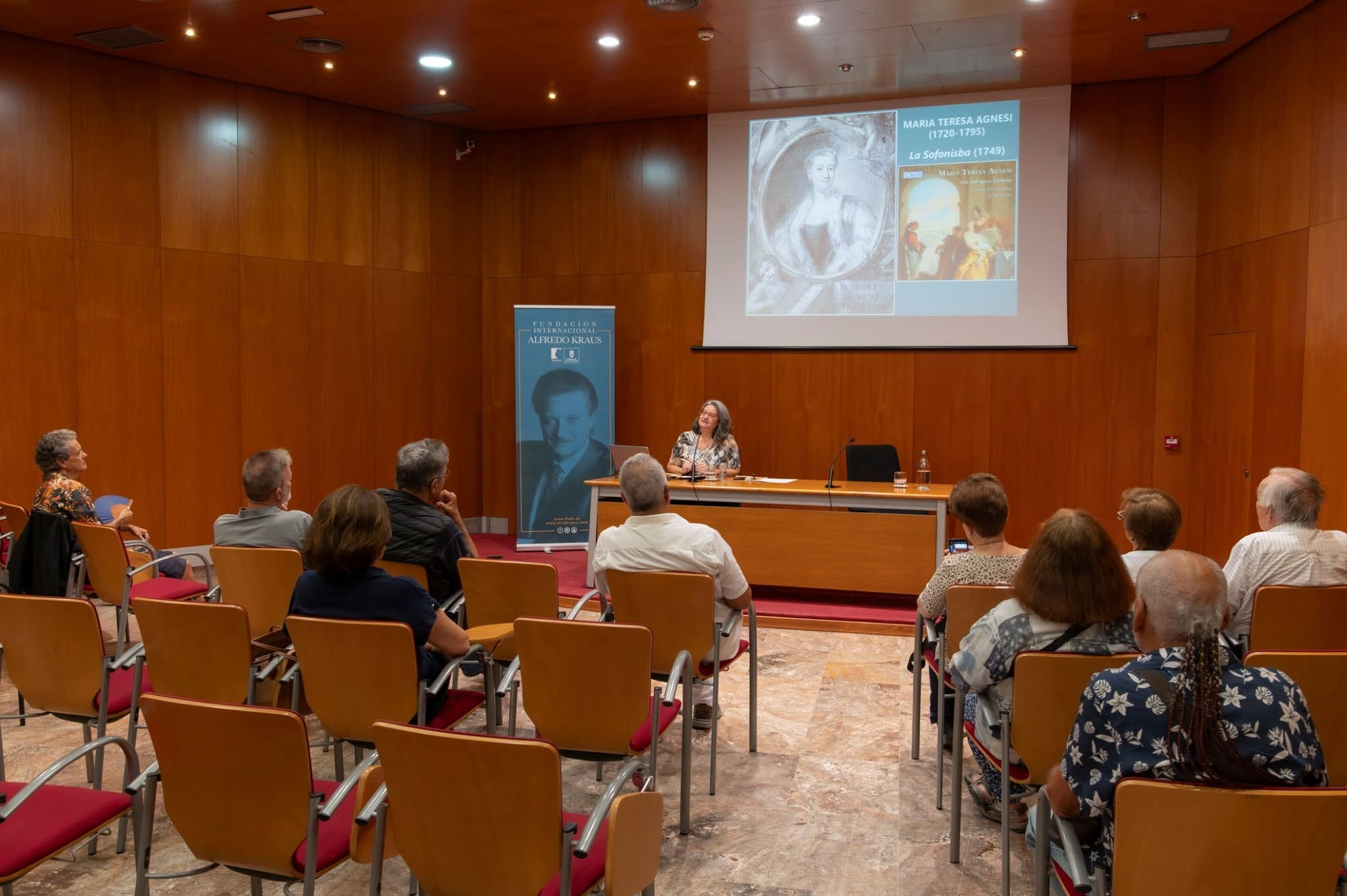 Isabel Saavedra Robaina inicia el seminario ‘La ópera, del clasicismo al romanticismo’, que organiza la FIAK